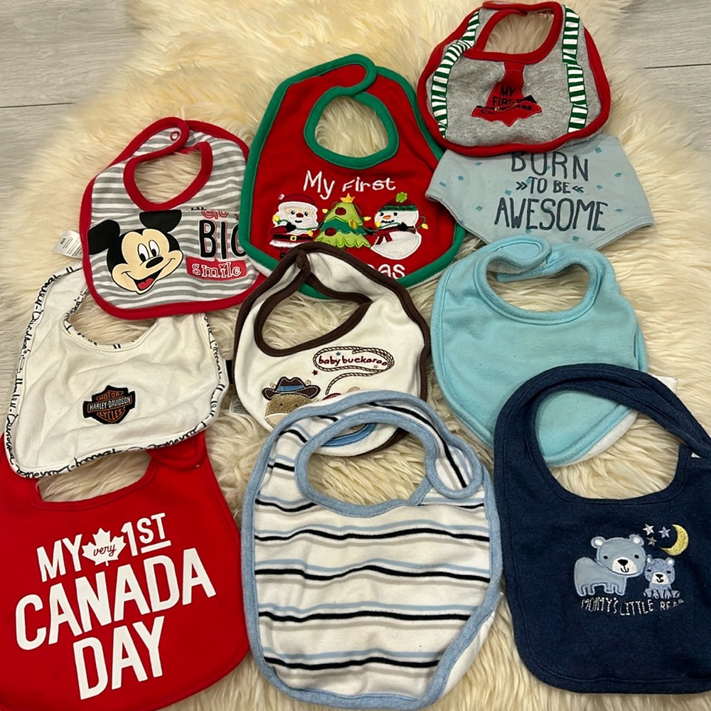 Baby Bibs with Velcro and Button Clasps -Lot of 10 in sizes 0-9 months